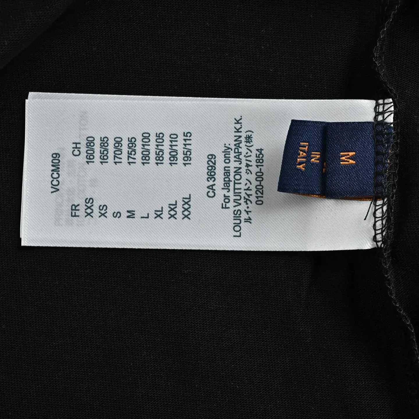 Louis Vuitton/ T